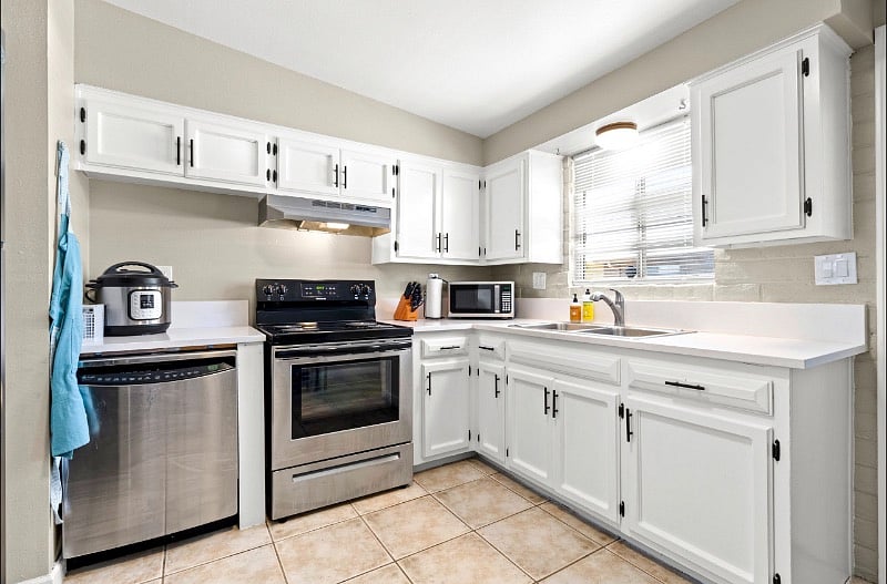 Furnished Finder property 306679_1 photo 8