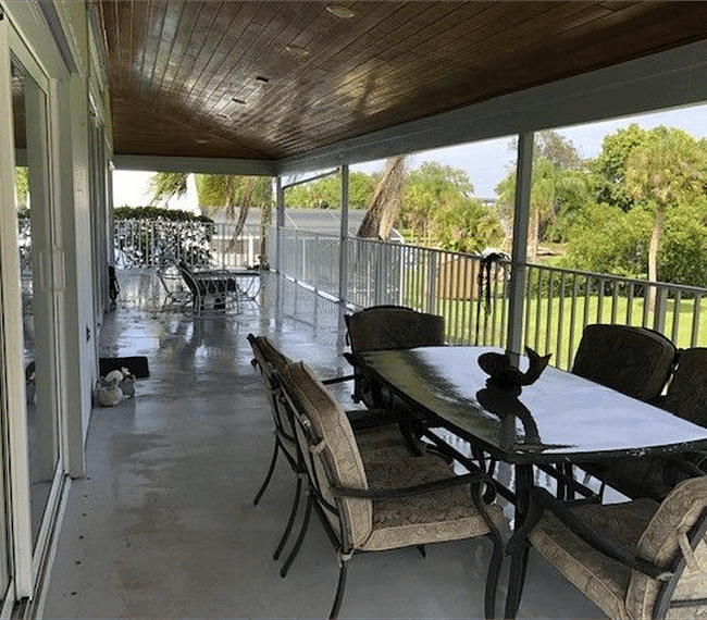 Lanai includes eating area.
