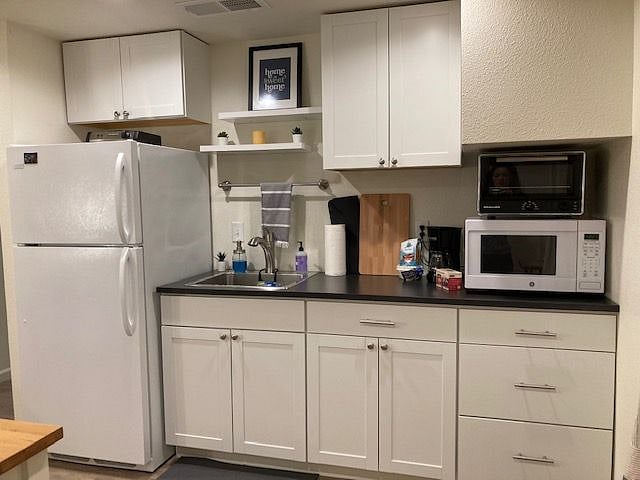 Furnished Finder property 306991_1 photo 3