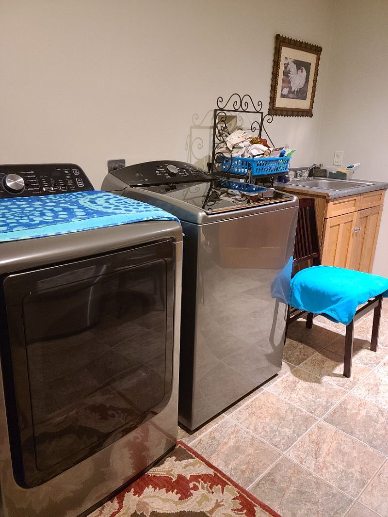 Furnished Finder property 307098_1 photo 32