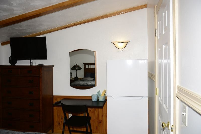 Room A Table and Chair TV and Dresser