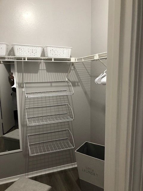 walk in closet