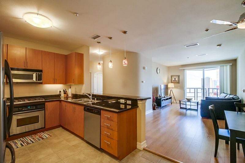 Furnished Finder property 307199_1 photo 9