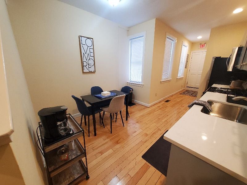 Furnished Finder property 307214_1 photo 3