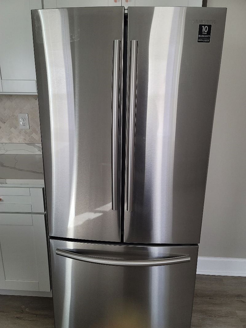 Refrigerator