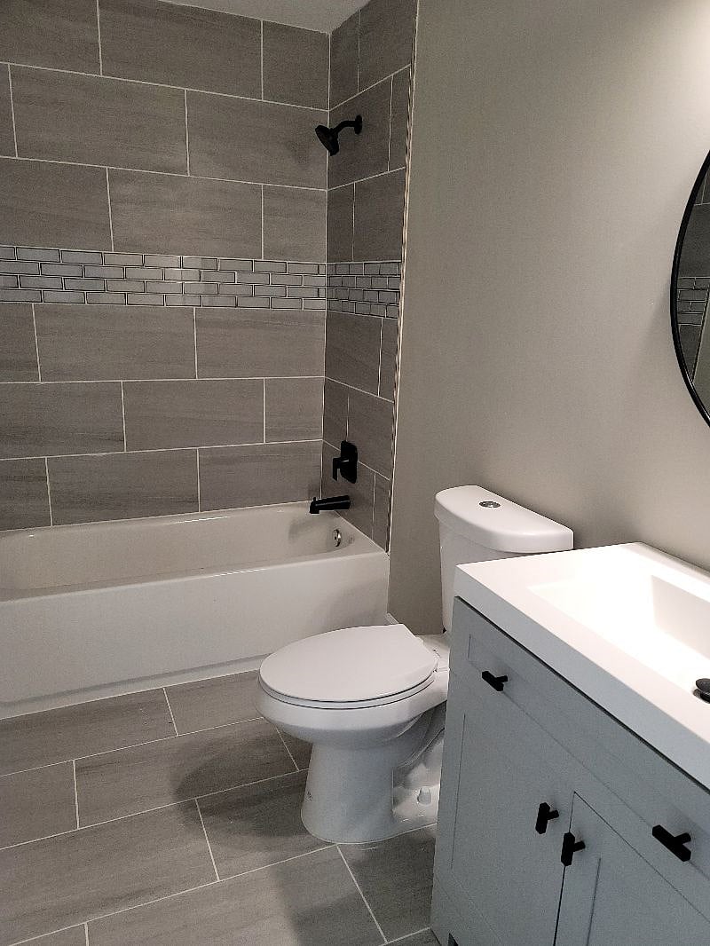 Unit 1 black finish private bath