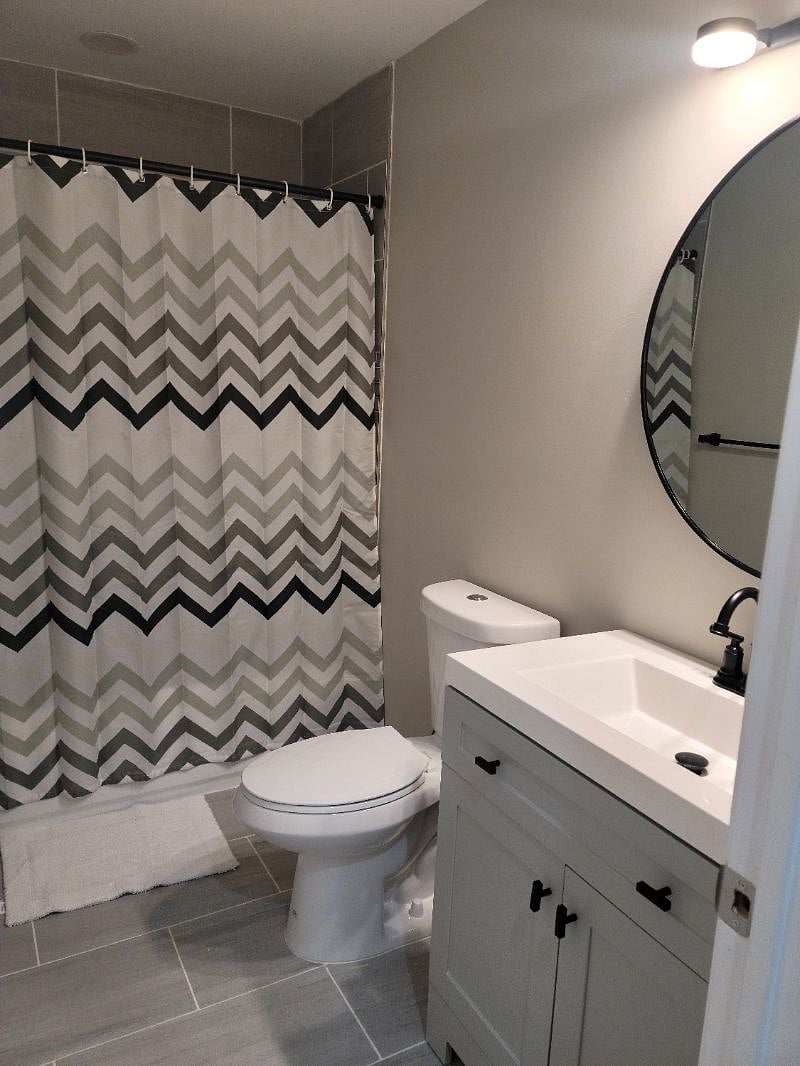 Unit 1 black finish private bath