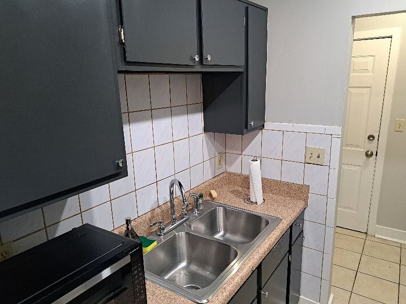 Furnished Finder property 307453_4 photo 12
