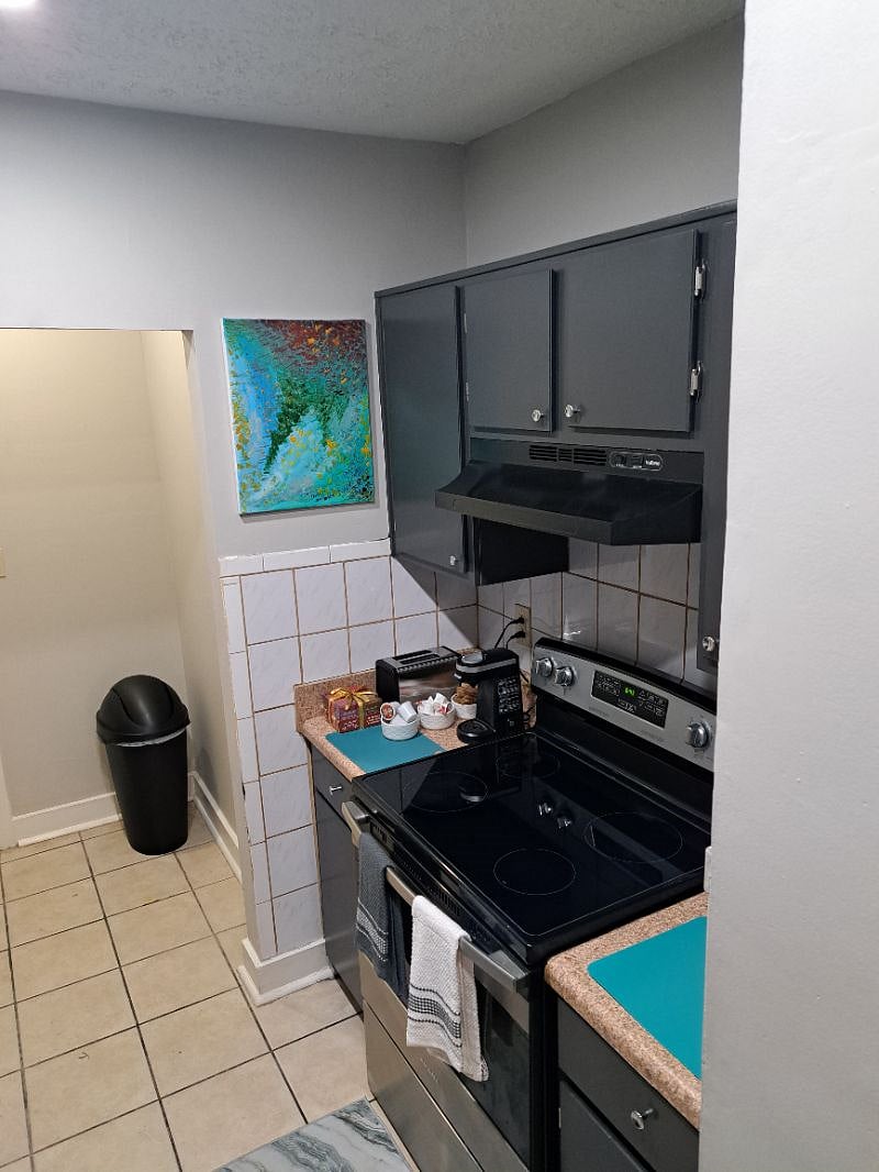 Furnished Finder property 307453_4 photo 11