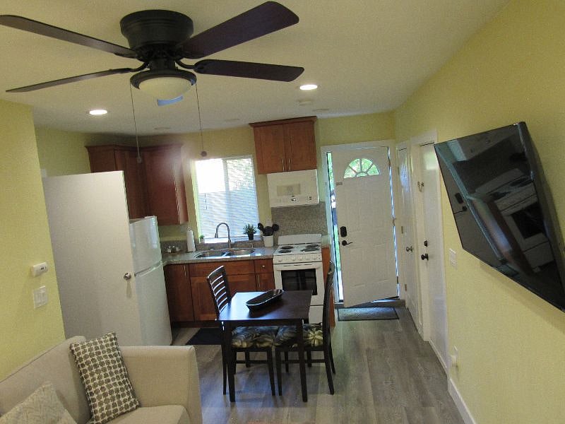 Furnished Finder property 307542_1 photo 10
