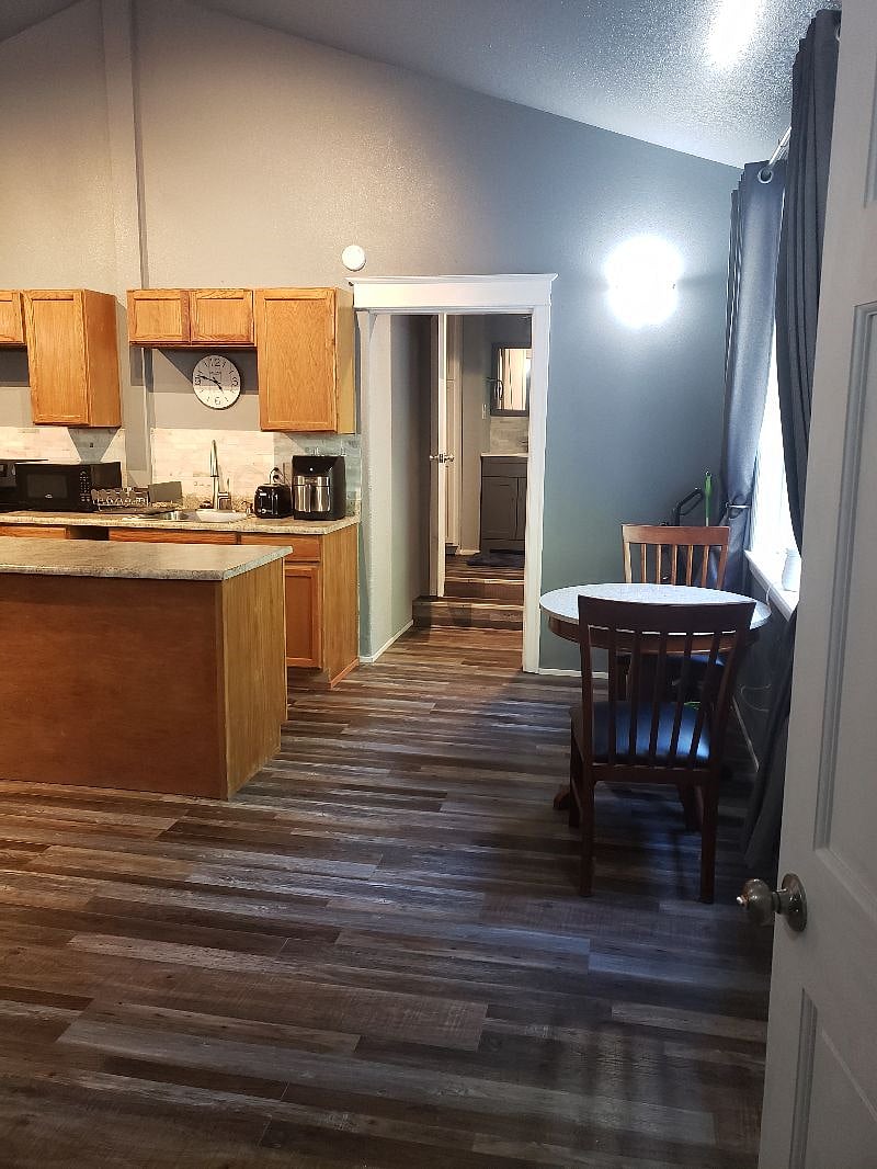 Furnished Finder property 307764_3 photo 25