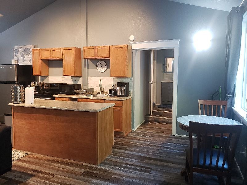 Furnished Finder property 307764_3 photo 24