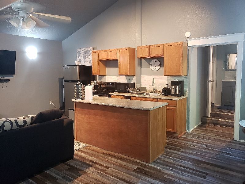 Furnished Finder property 307764_3 photo 33