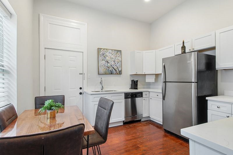 Furnished Finder property 307829_1 photo 6