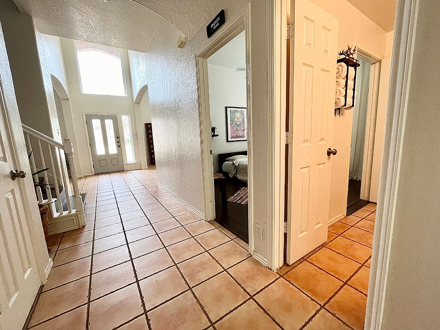 Furnished Finder property 307875_2 photo 6