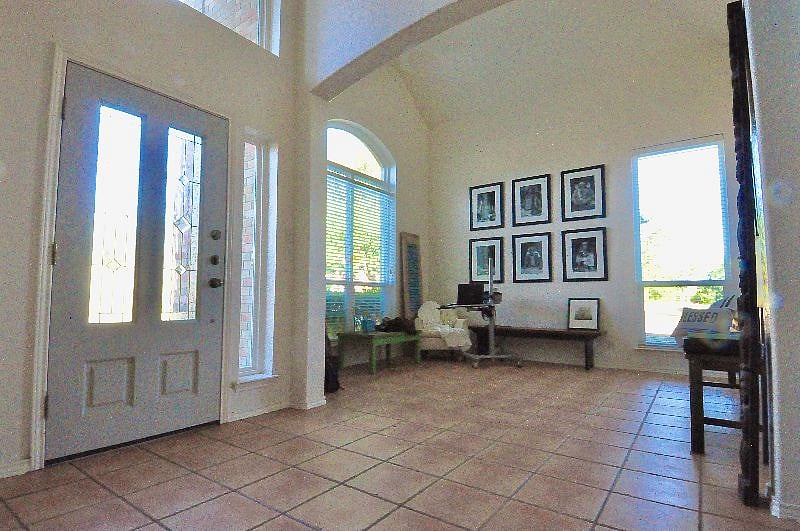 Furnished Finder property 307875_2 photo 10