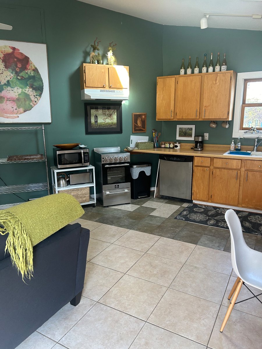 Furnished Finder property 307960_1 photo 5