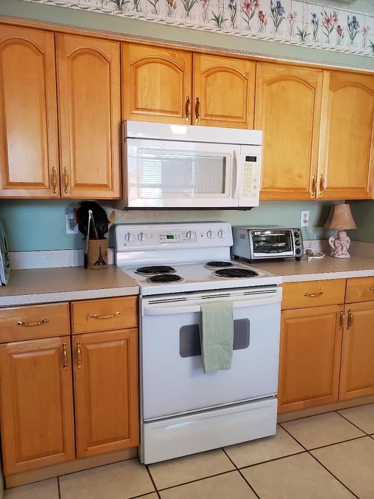 Furnished Finder property 307991_1 photo 16