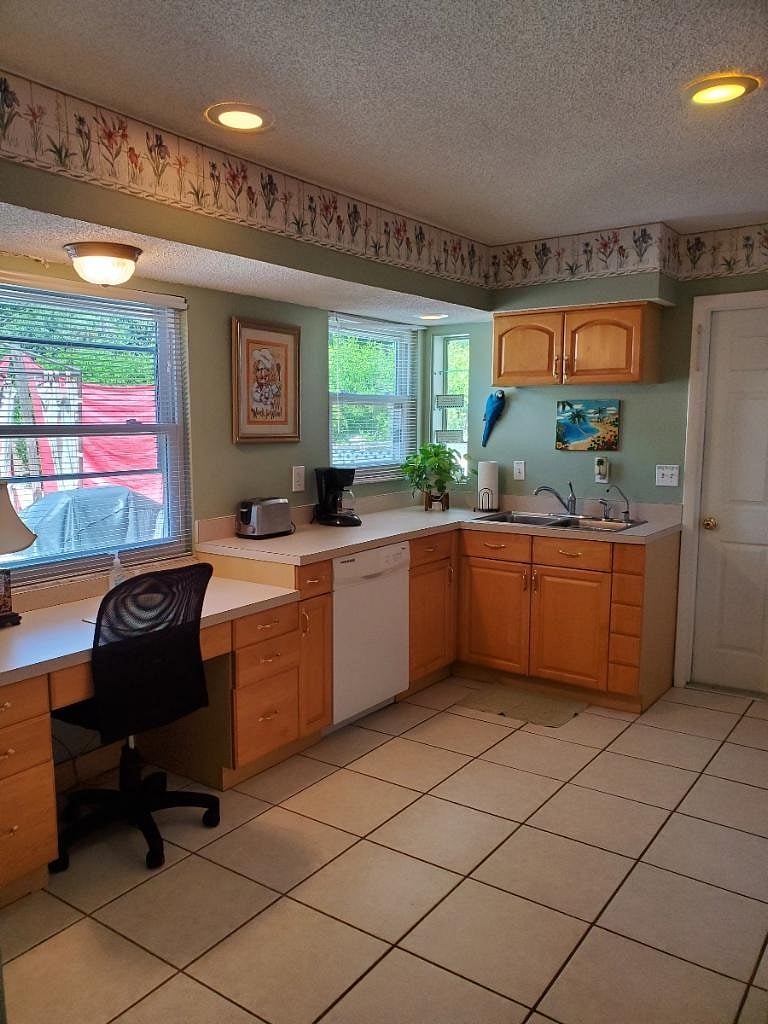 Furnished Finder property 307991_1 photo 14
