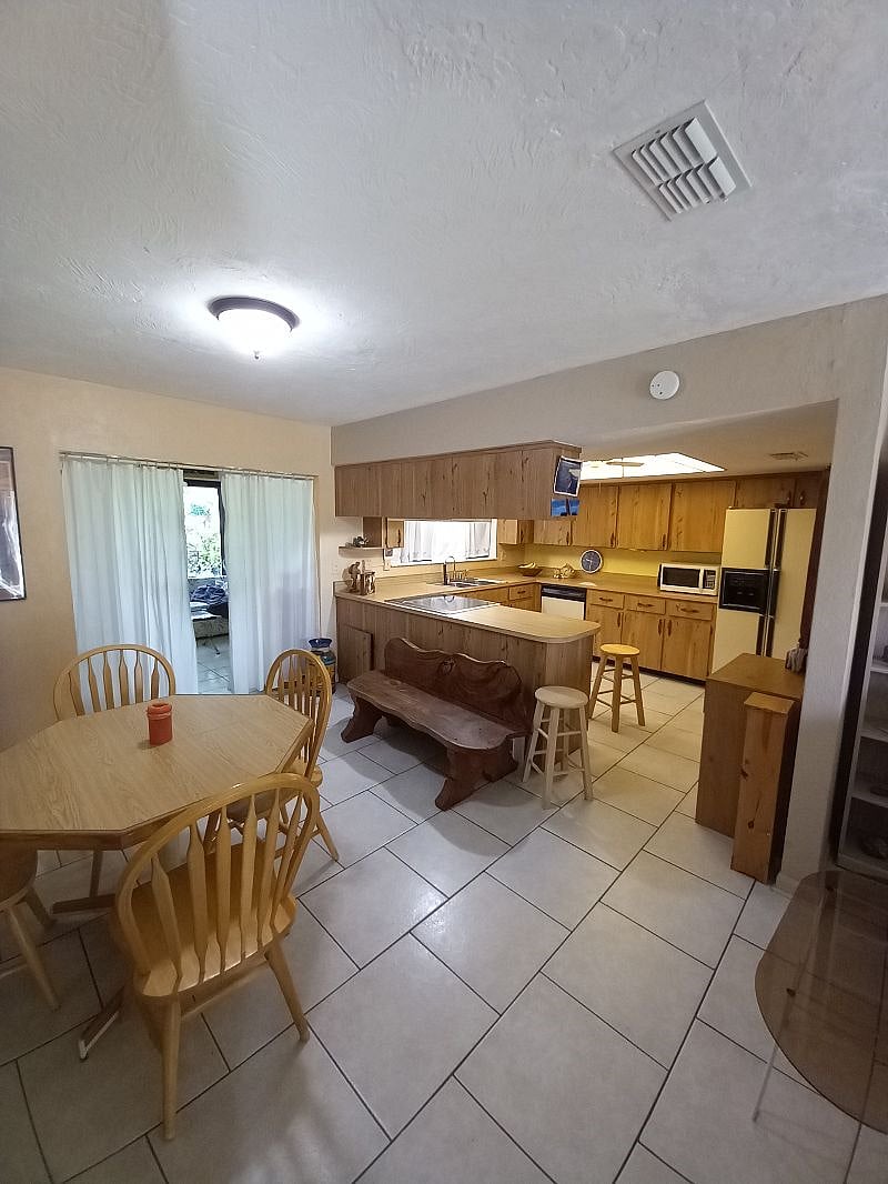 Furnished Finder property 307994_1 photo 7