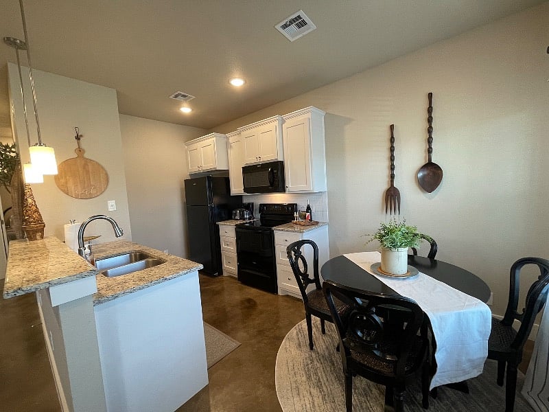 Furnished Finder property 308007_1 photo 6