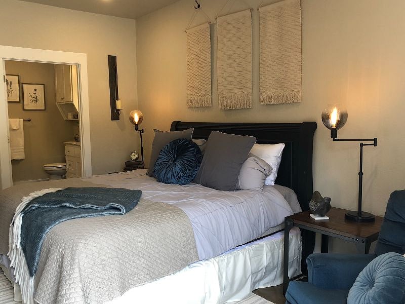 Furnished Finder property 308007_1 photo 16