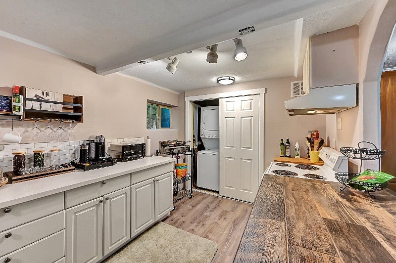 Furnished Finder property 308082_1 photo 11