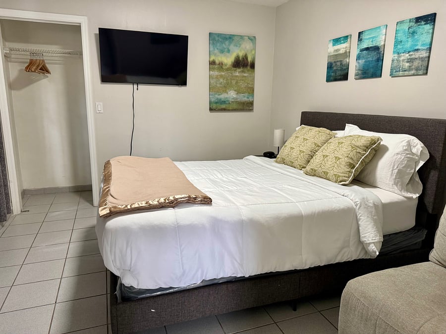 Furnished Finder property 308104_1 photo 6