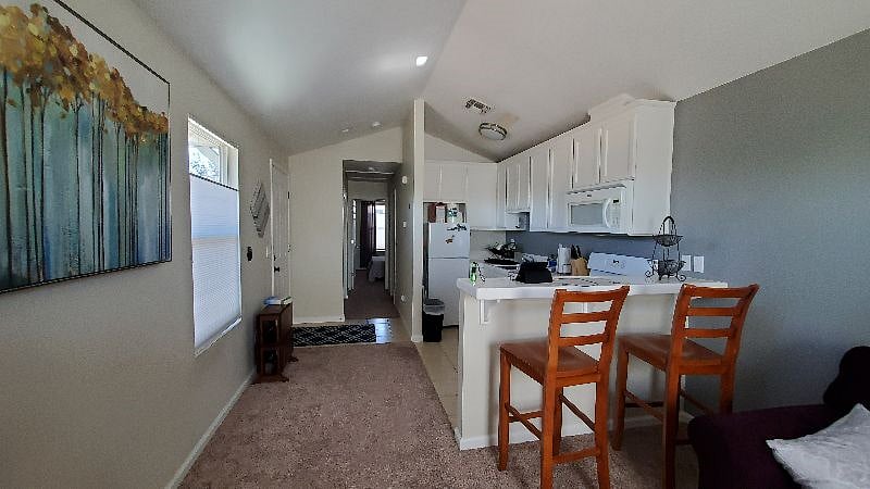 Private 1br 1ba Unit