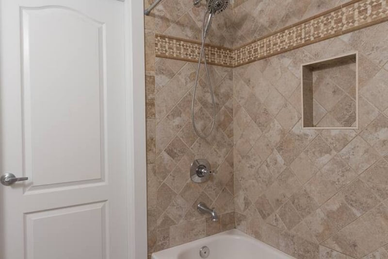 Bedroom 2: private bath