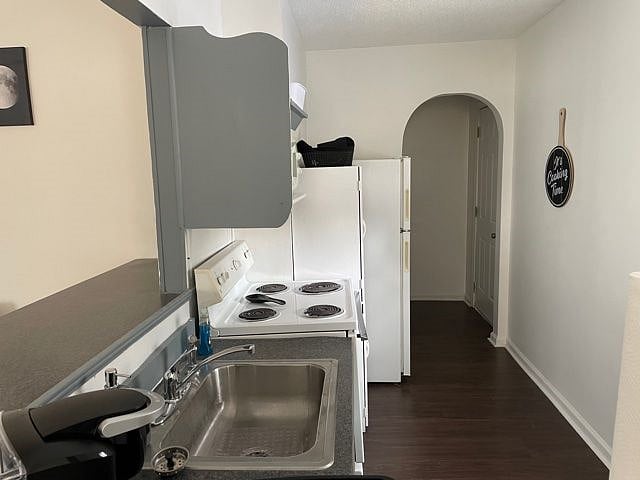 Furnished Finder property 314610_2 photo 9