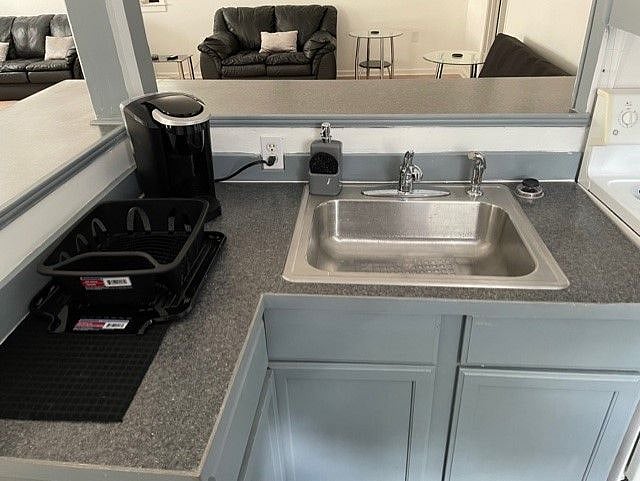 Furnished Finder property 314610_2 photo 10