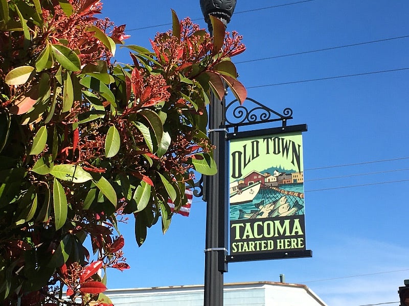 You can walk to Old Town from the apartment.  The oldest tavern in Tacoma is here, the Spar plus a wine bar, a small history museum, Anthem coffee, quaint shops and the waterfront. 