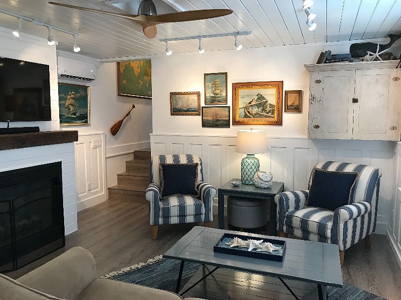 Living room.