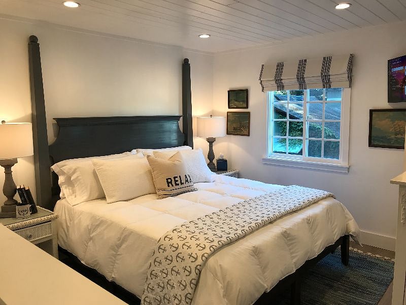 Bedroom on second floor. King size premium memory foam bed with 3-inch mattress topper. Super comfy and cozy!