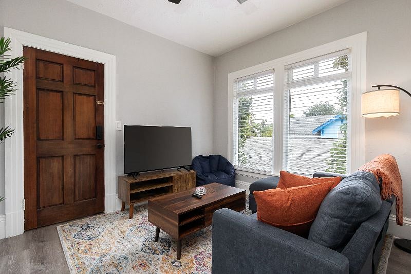 Furnished Finder property 314677_3 photo 9