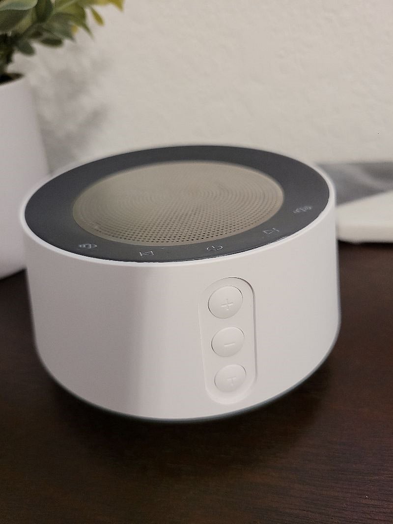 Sound machine /night light