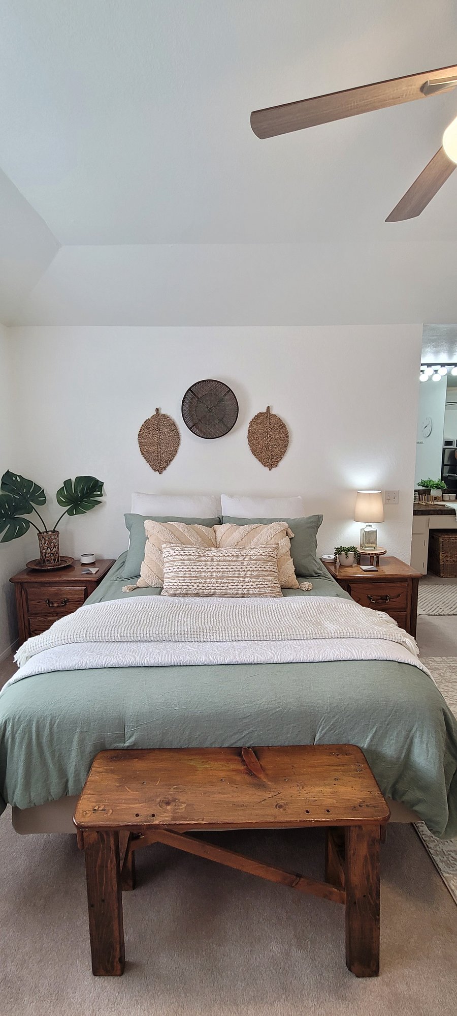 Queen Bed