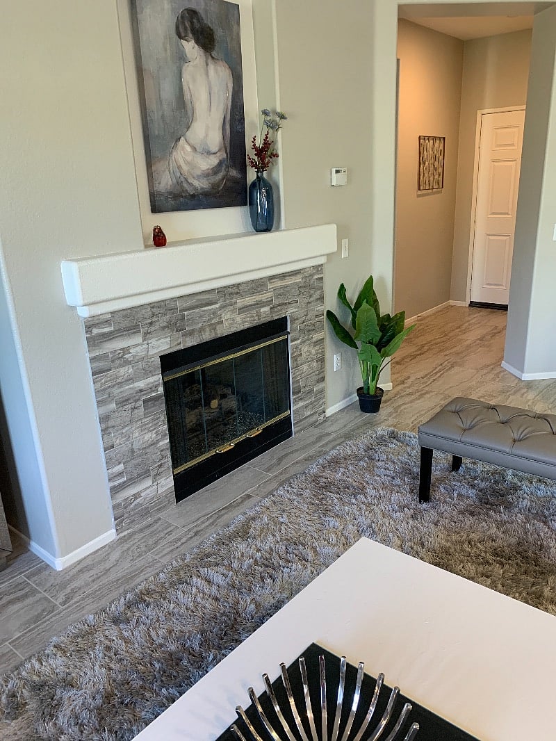 Sip a glass of wine and enjoy the gas fireplace as it warms tour soul on cool winter nights.