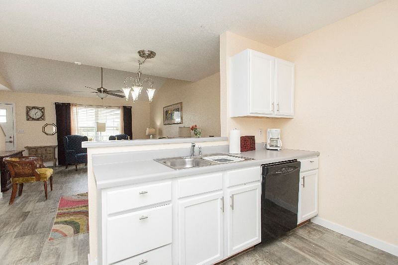 Furnished Finder property 314921_1 photo 7