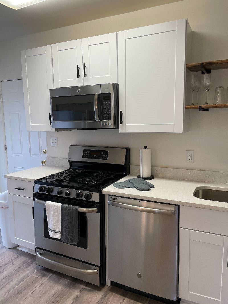 Furnished Finder property 314981_2 photo 16