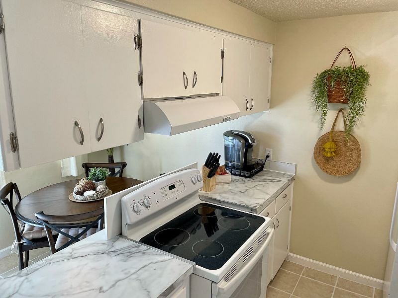 Furnished Finder property 315083_1 photo 22
