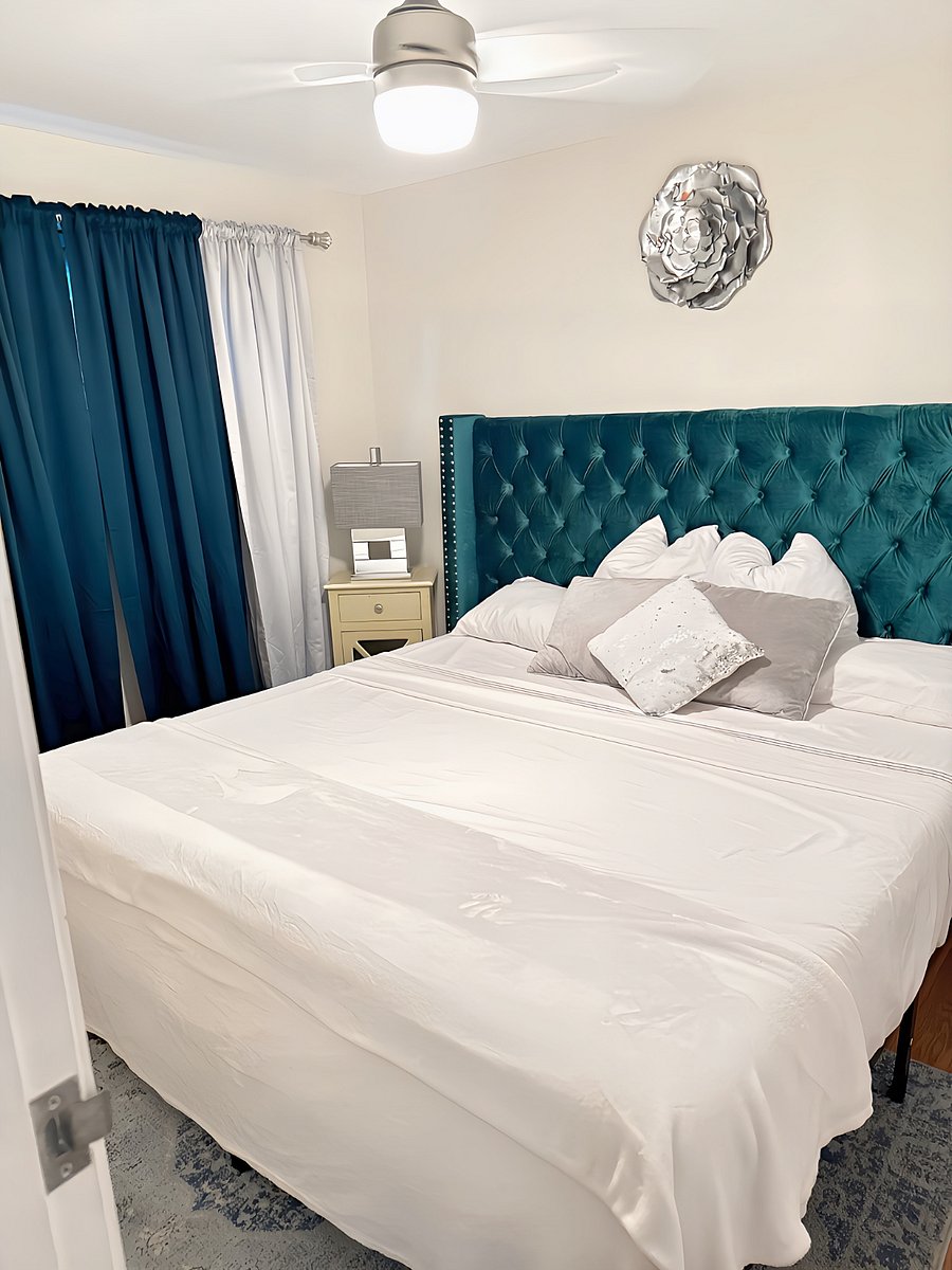 King Bed Master bedroom