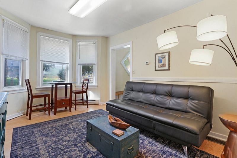 Furnished Finder property 315570_3 photo 9