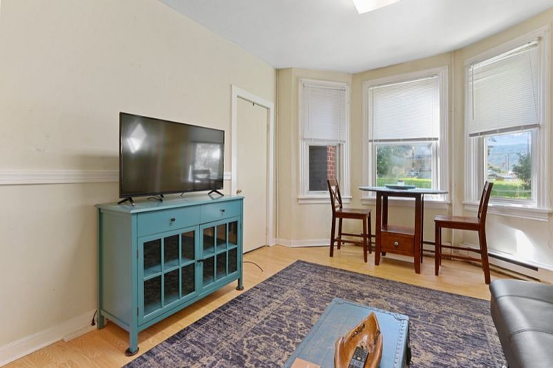 Furnished Finder property 315570_3 photo 10