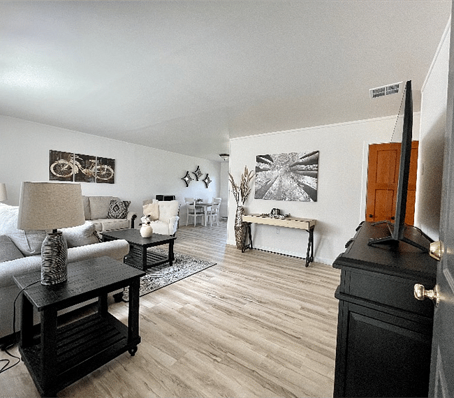 Furnished Finder property 315644_1 photo 3
