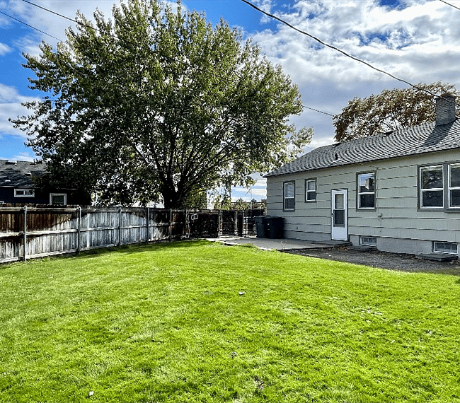 Furnished Finder property 315644_1 photo 18
