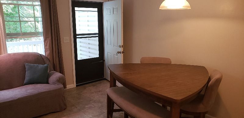 Furnished Finder property 315678_1 photo 4