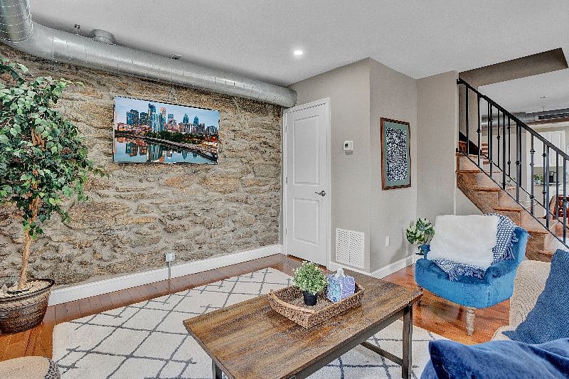 Furnished Finder property 315726_2 photo 6