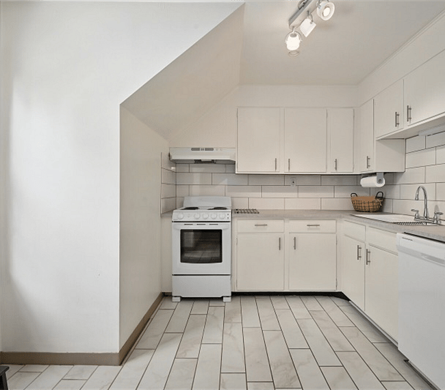 Furnished Finder property 315775_1 photo 8